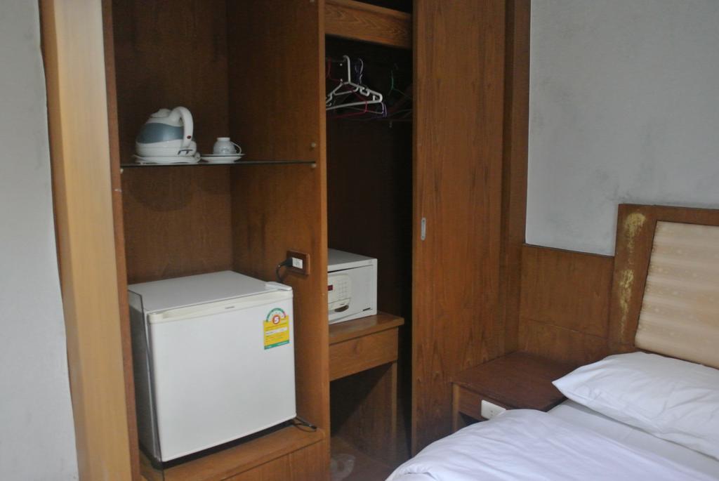 Sun City Hotel Bangkok Zewnętrze zdjęcie