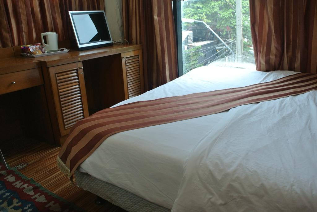 Sun City Hotel Bangkok Zewnętrze zdjęcie